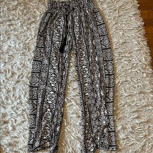 Black and White Geometric Women's Pants